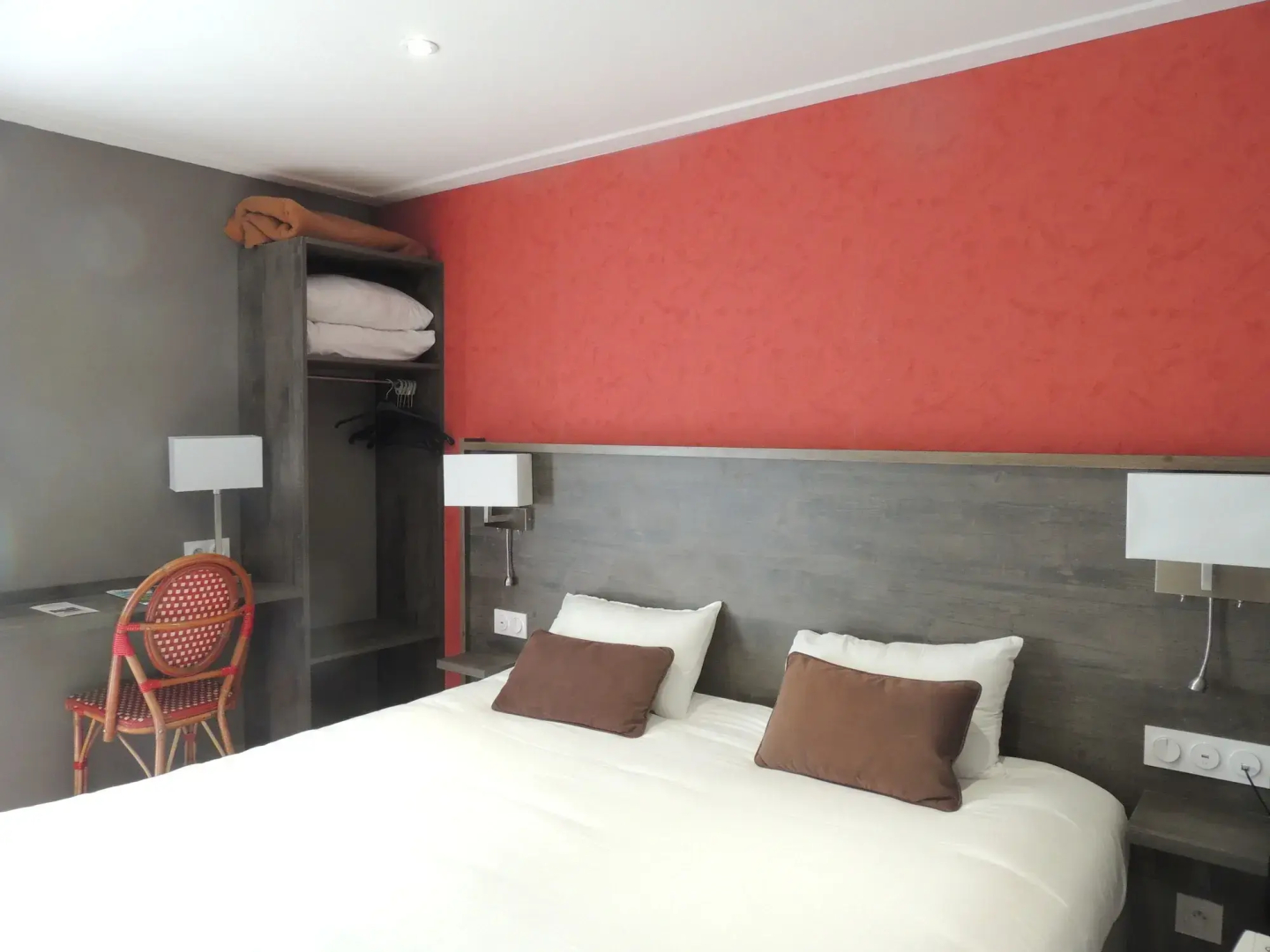 Hotel Crocus Caen Memorial