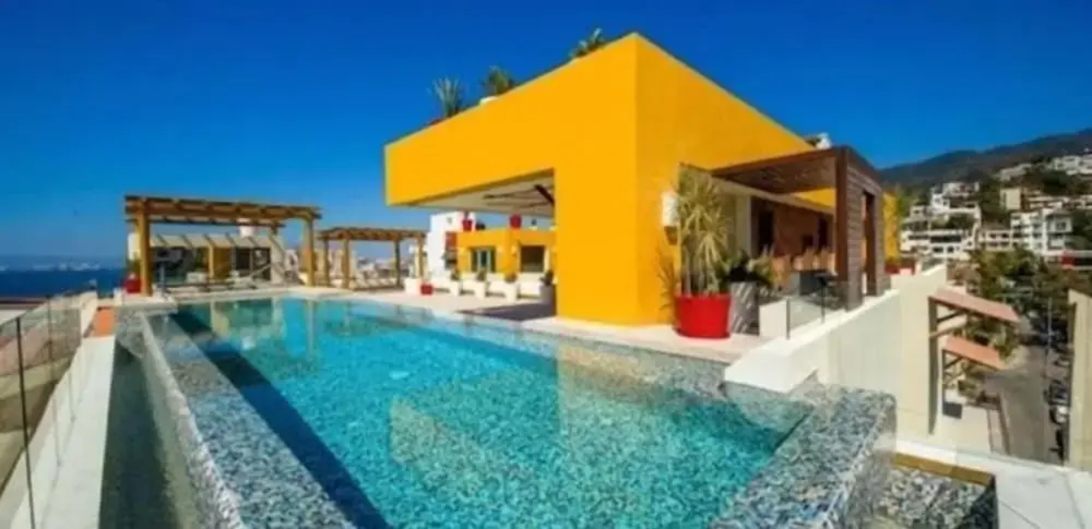 Romantic Zone V177 Studio