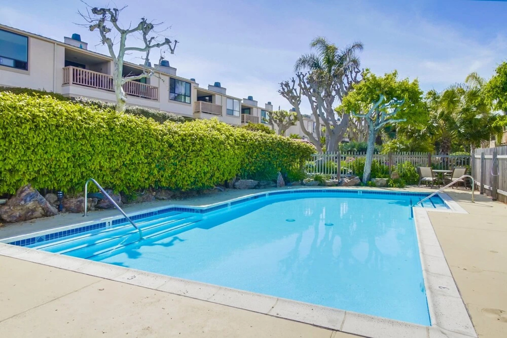 Family Friendly Nautical-themed Condo With Oceanfront Patio Ss121 by Redawning