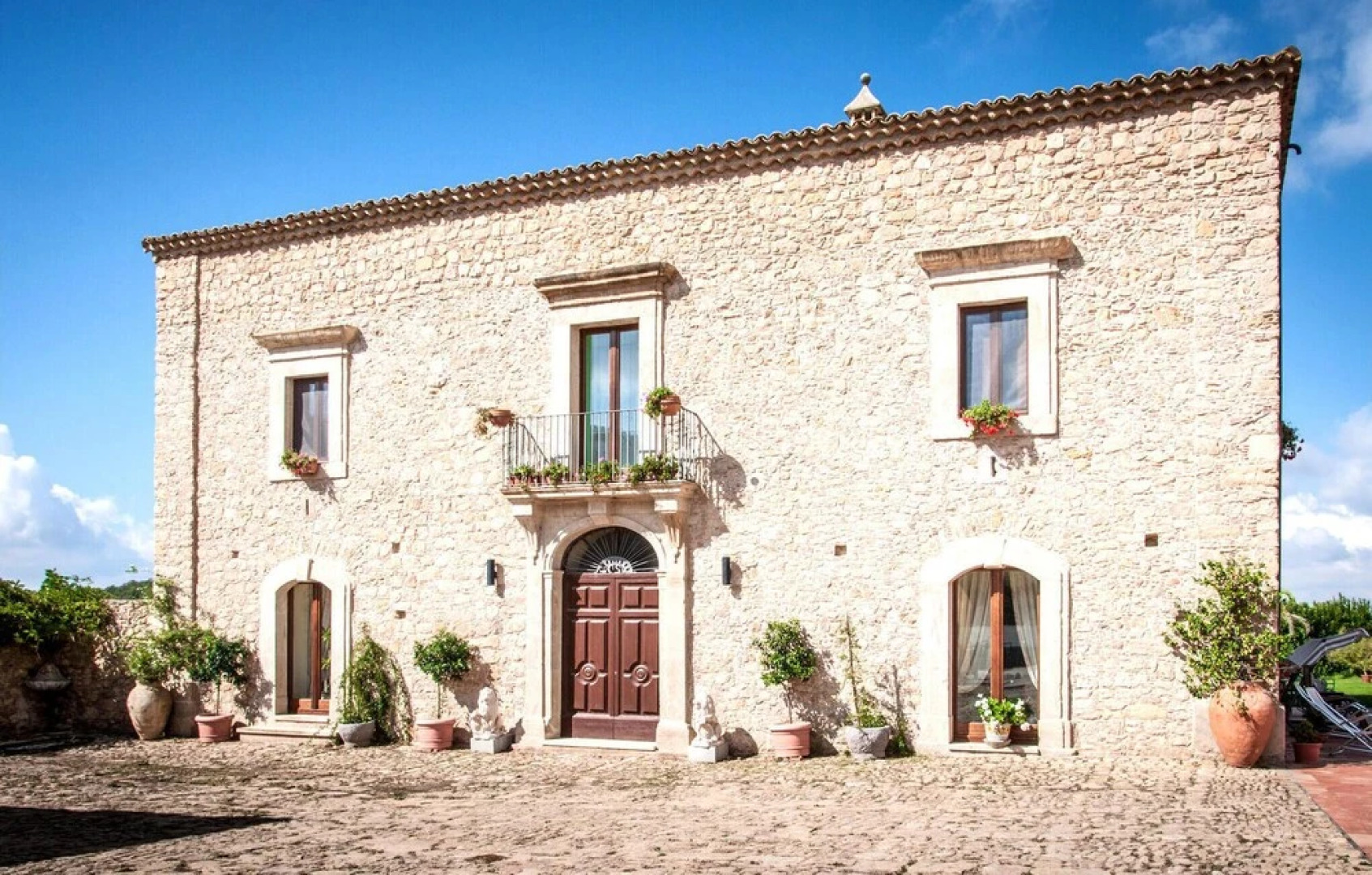 Nice Home in San Michele di Ganzari With Outdoor Swimming Pool, 13 Bedrooms and Swimming Pool