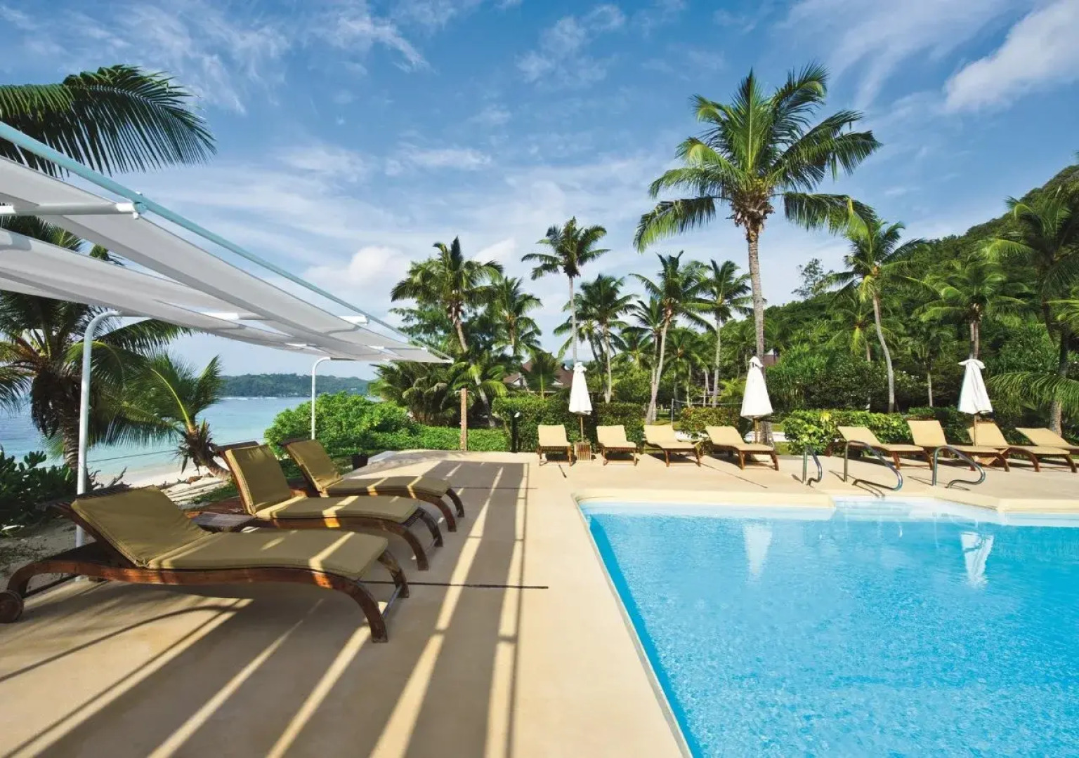 New Emerald Cove Hotel