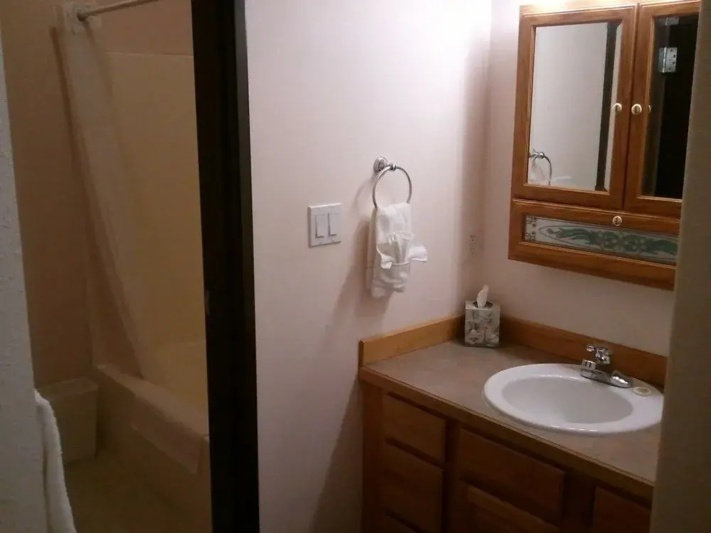 Totem Hotel and Suites