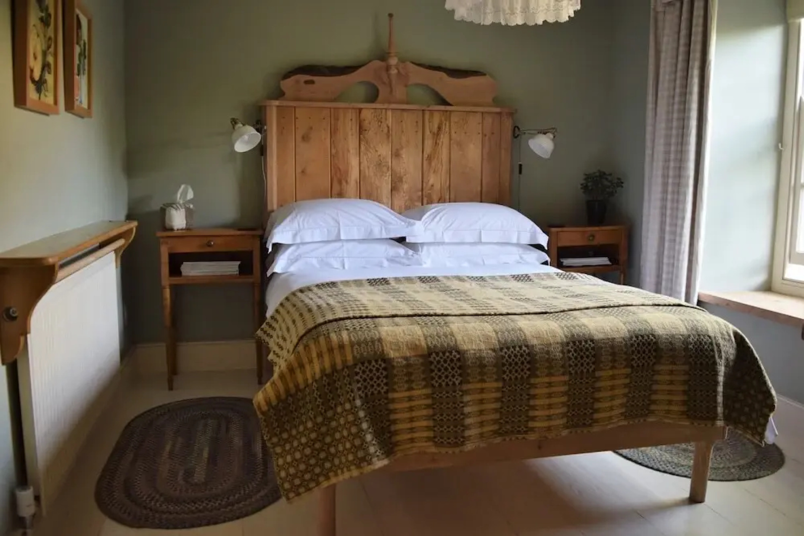 Nantgwynfaen Organic Farm B&B Wales