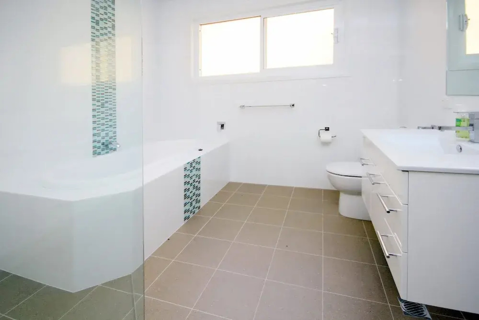 Ebb and Flow @ Corlette