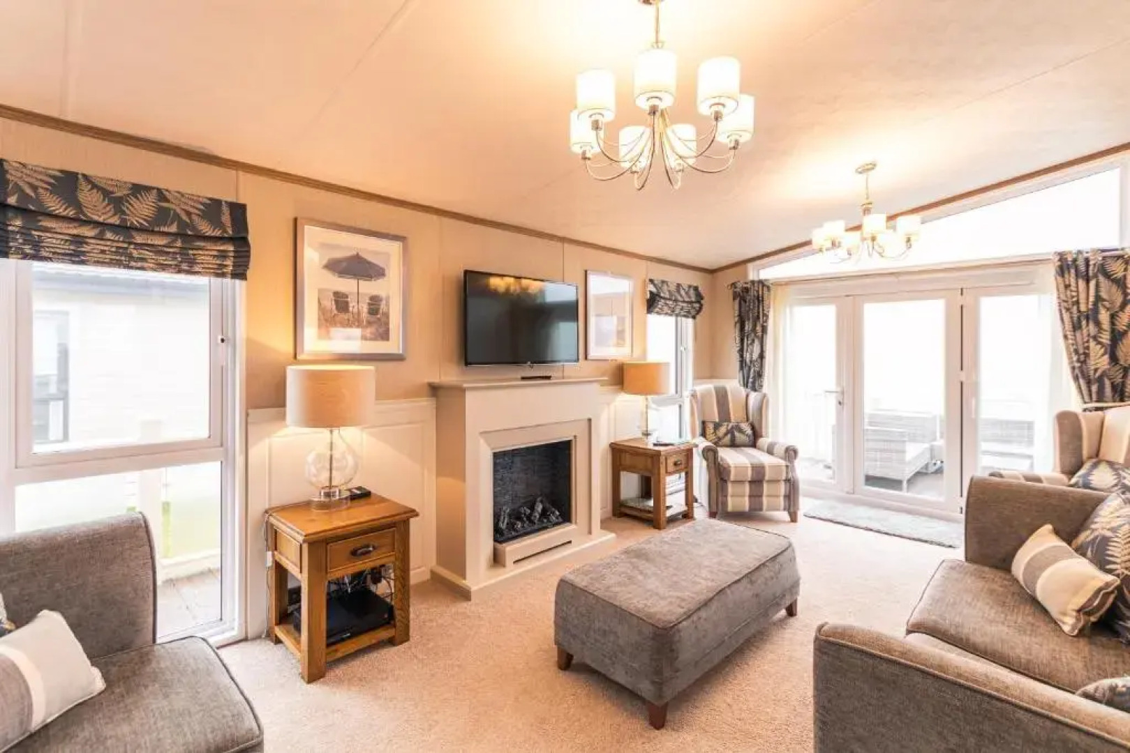 Lakeside Gem with Hot Tub