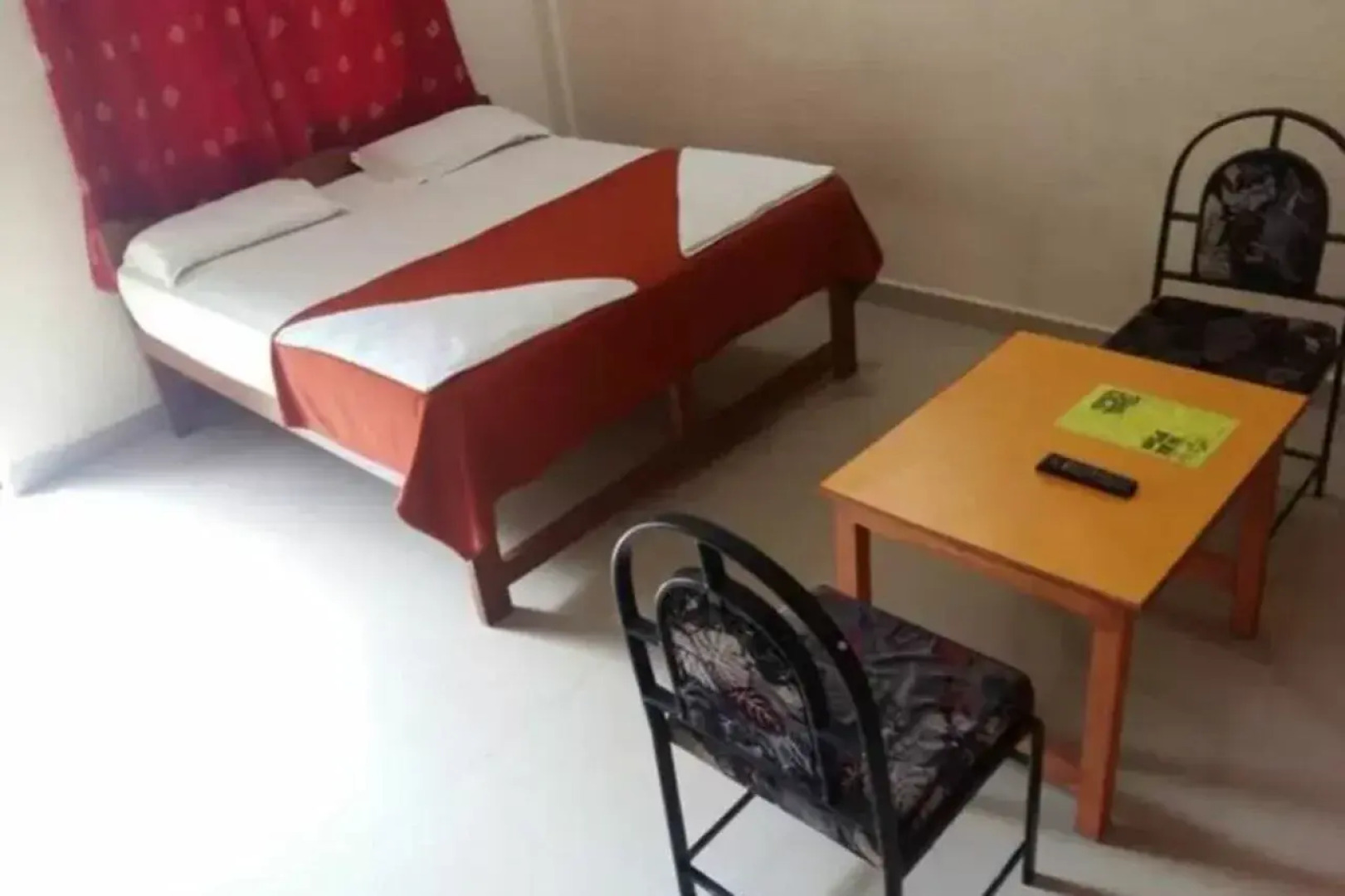 Ocean Waves Goa Holiday