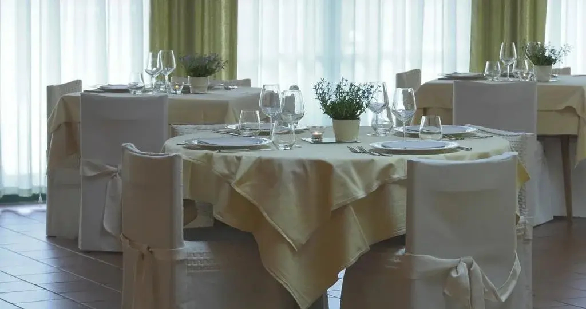 Hotel Centro Benessere Gardel