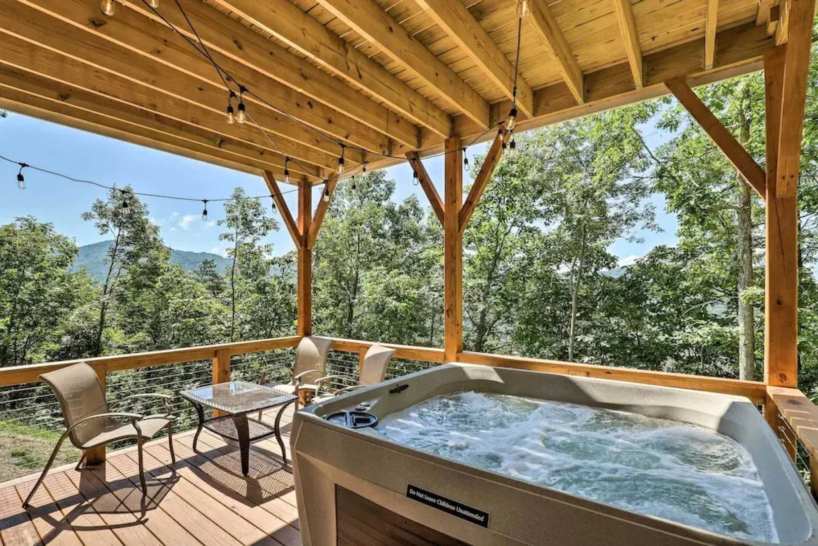 Escape w/ Hot Tub, Mtn Views: 5 Mi to Urban Trail