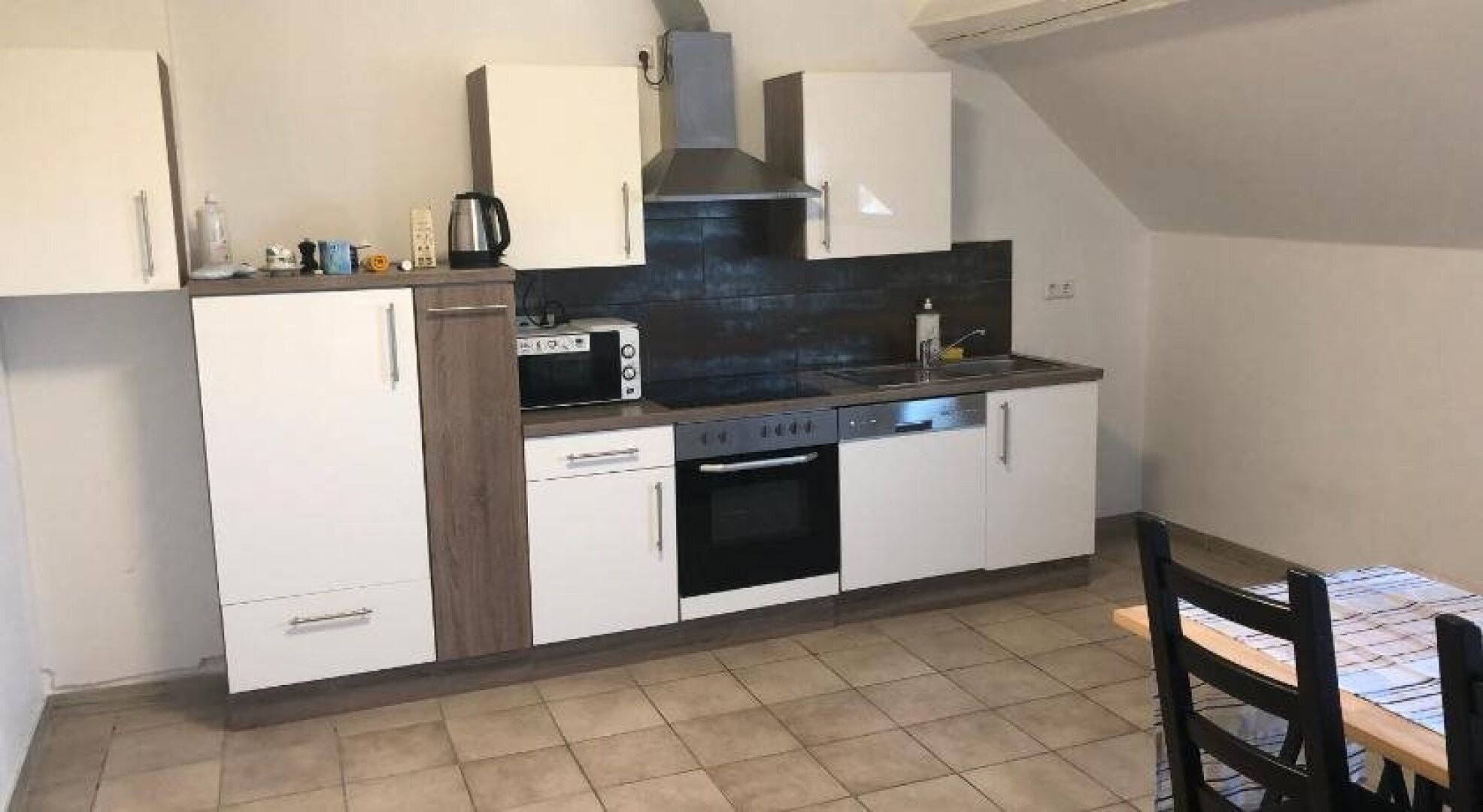 Hotel & Restaurant The Nest