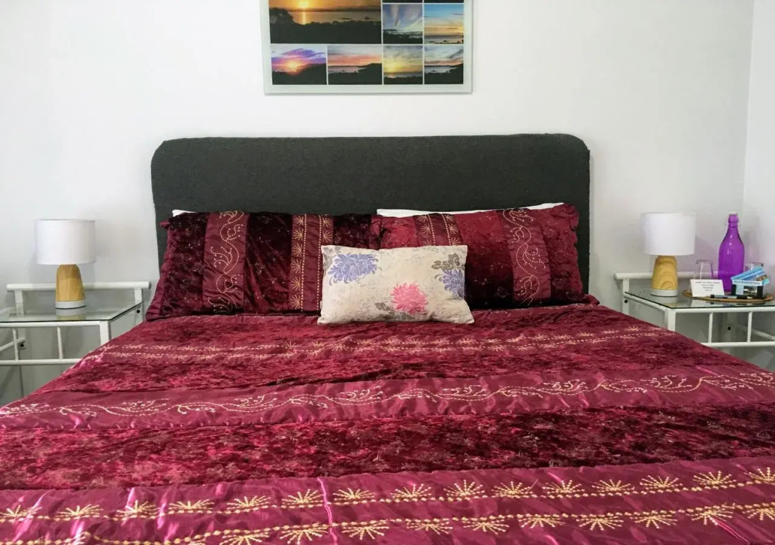 Storm Bay Guest House & Cottage