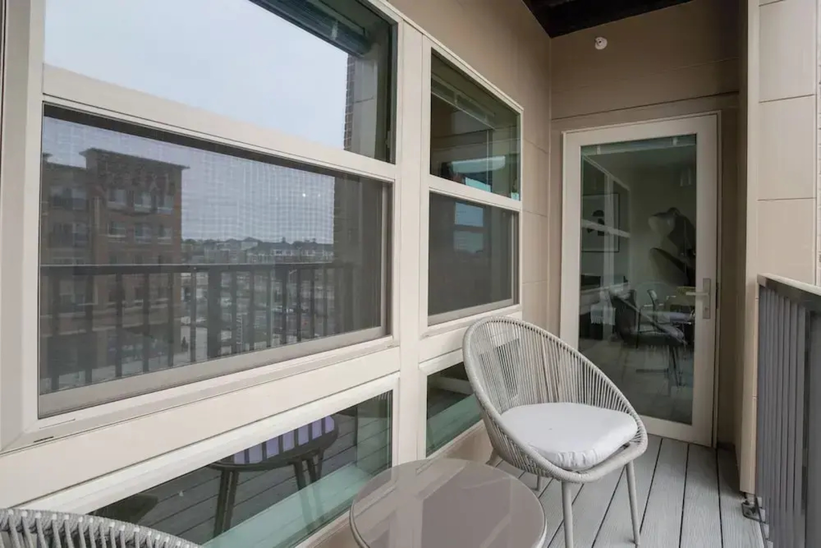 Cozy Alexandria Apartment