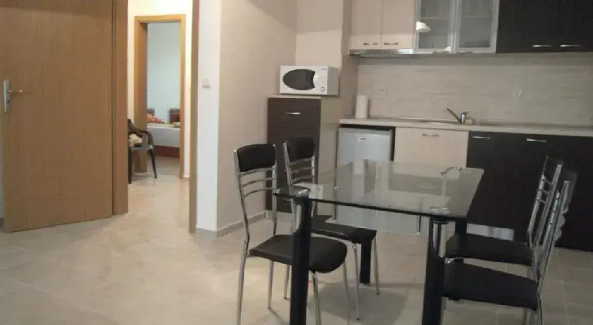 Nicol Apartment in Hermes Complex