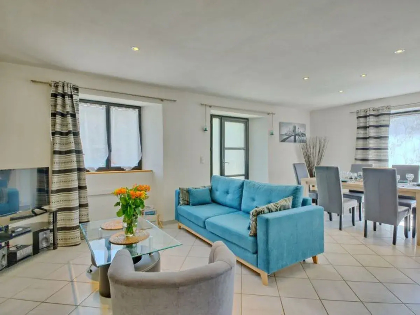 Le GraffiTy (BEE300)