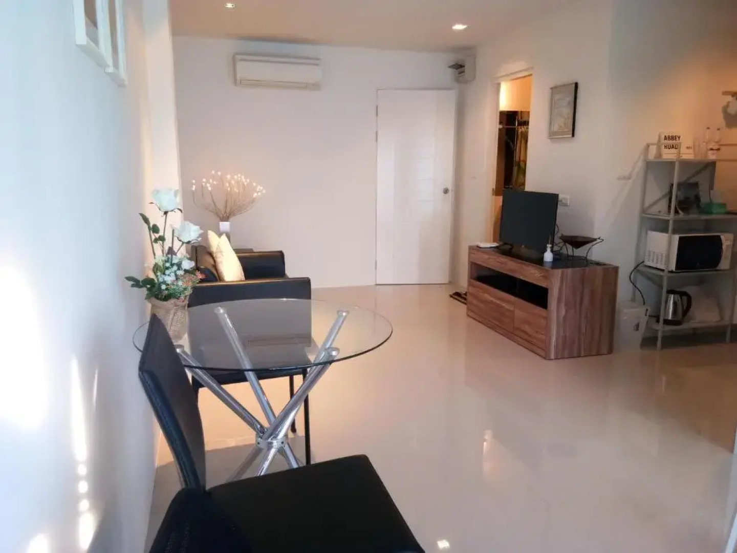 Mosaic Condominium by Malai