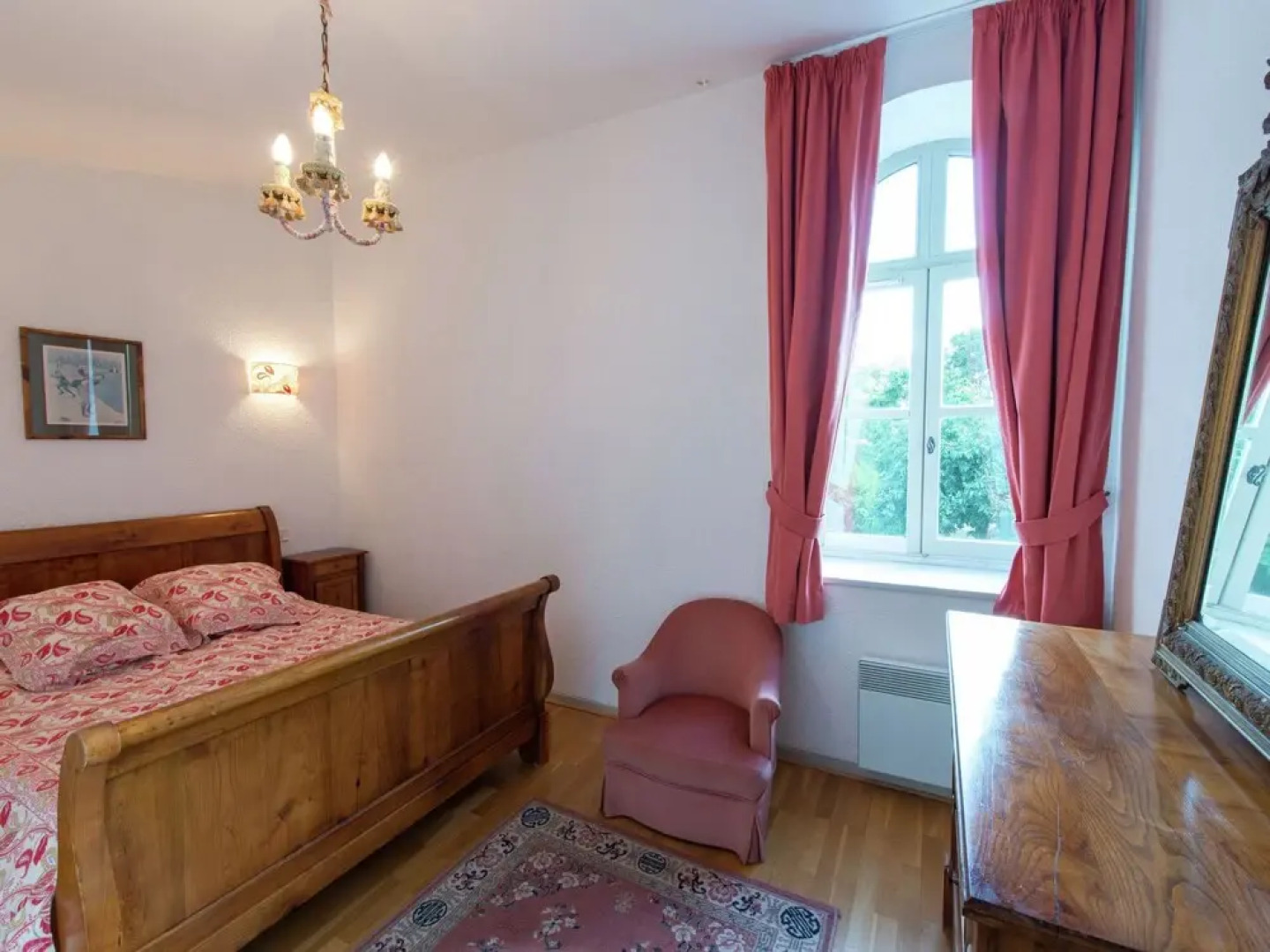 Premium Apartment in Saint-clair With Terrace