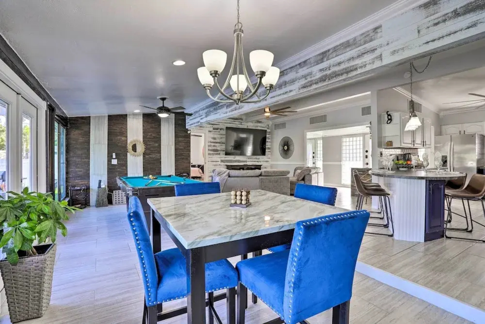 Modern Seminole Home w/ Patio, 3 Mi to Beach!