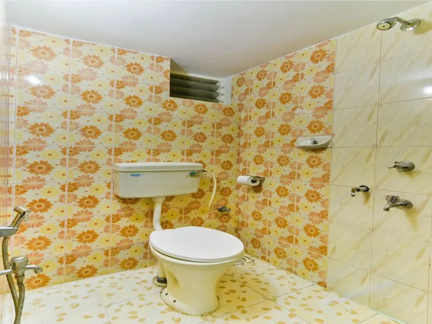 Daffodils Guest House - Calangute