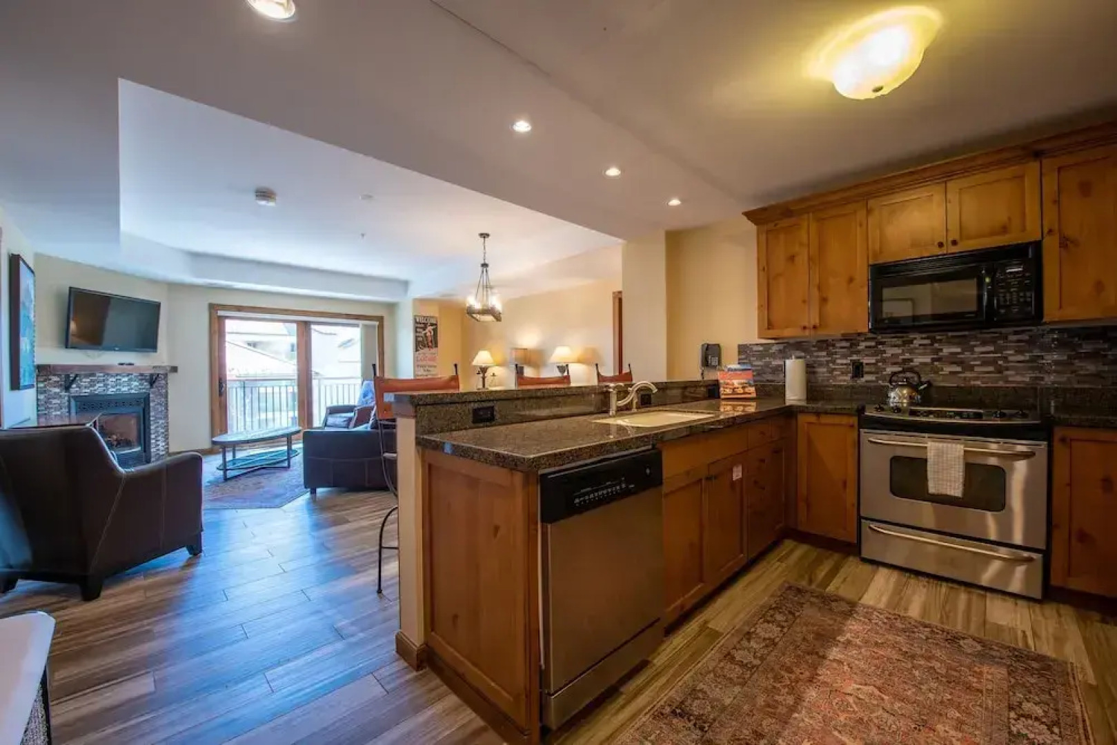 Beautifully Renovated Two Bedroom Condo with a Balcony in Mountaineer Square 2 Condo - No Cleaning Fee! by RedAwning