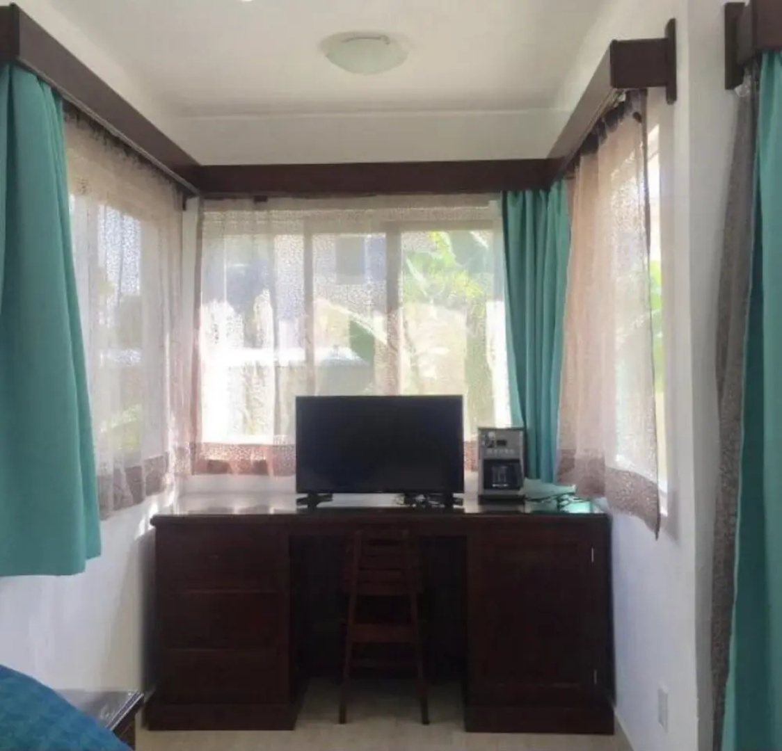 Ananta Hotel