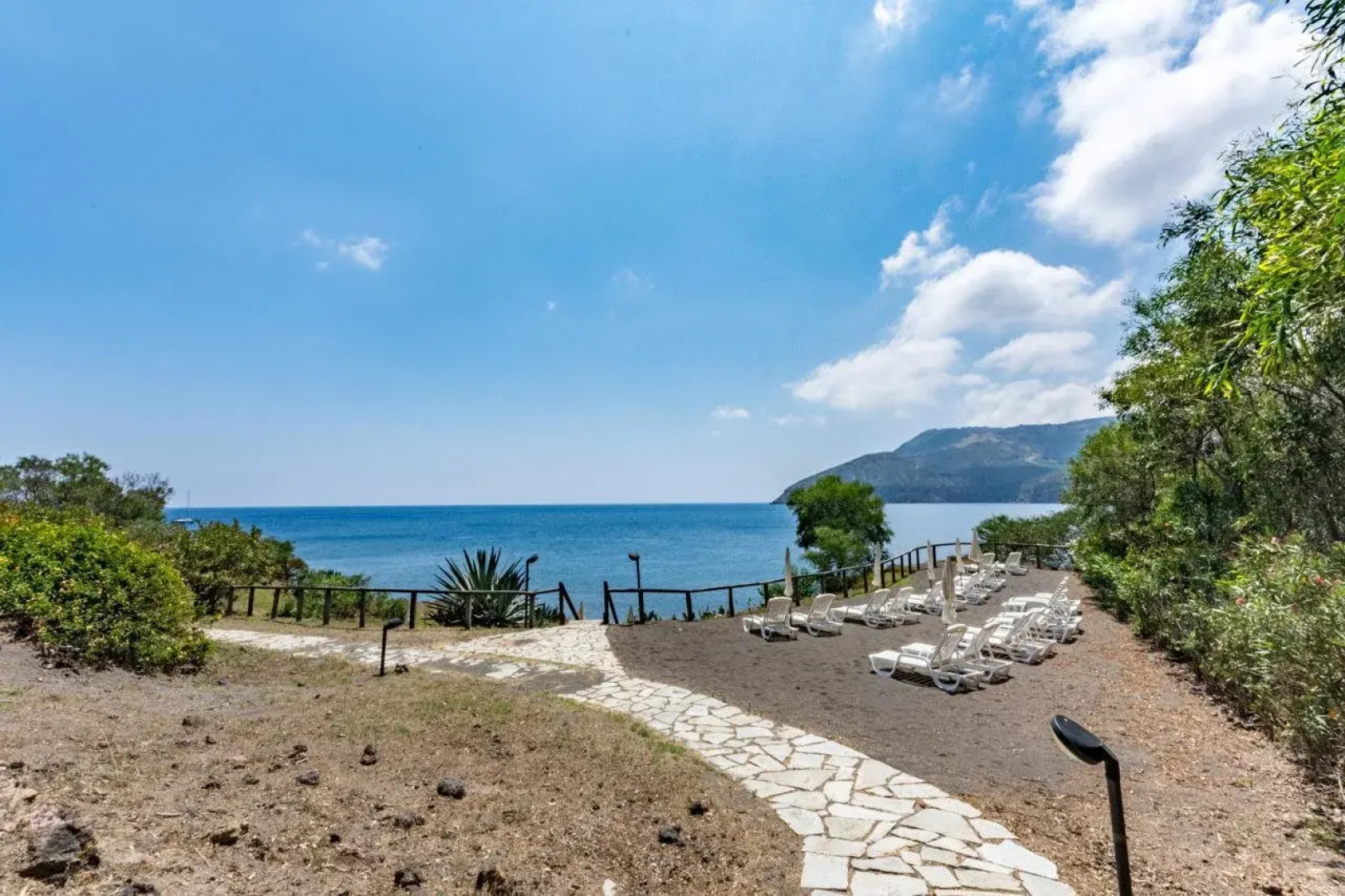 Vulcano Blu Residence