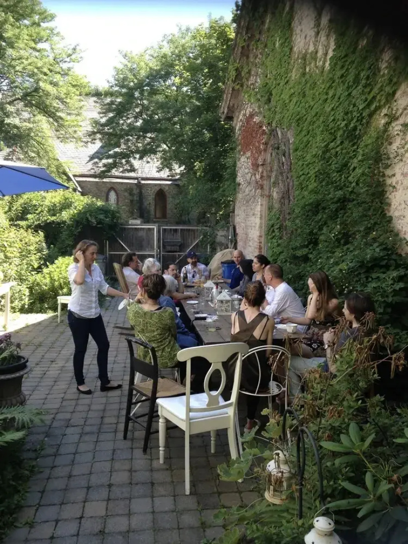 Church Des Artistes Guest House