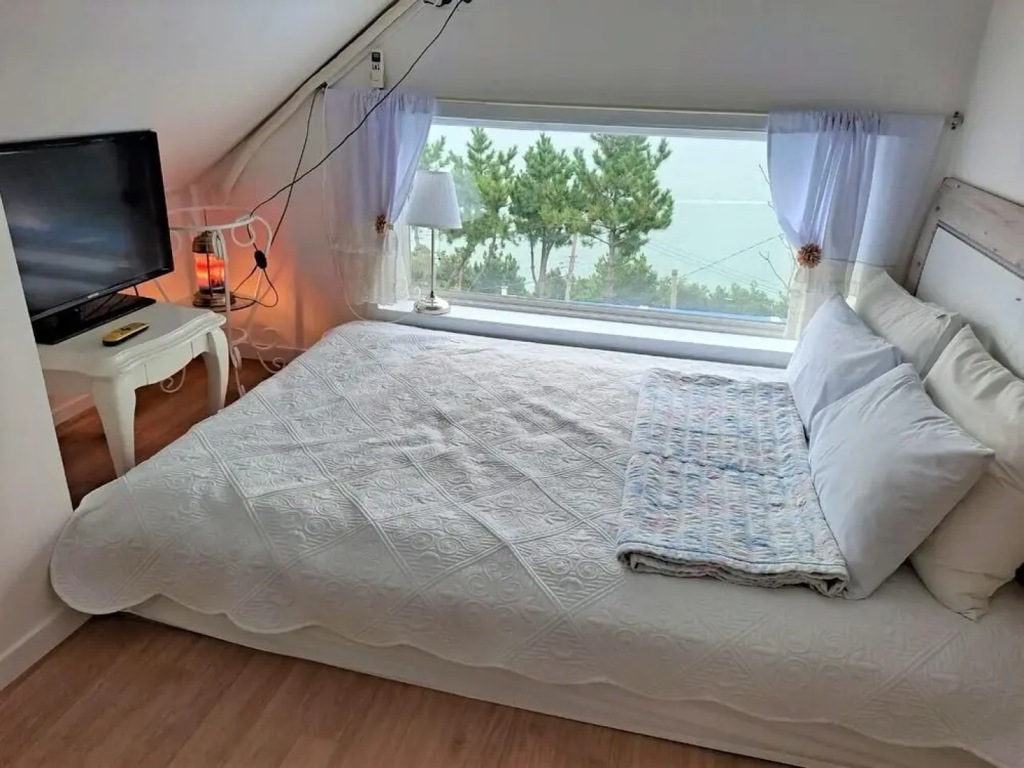 Namhae Baramundeok Pension