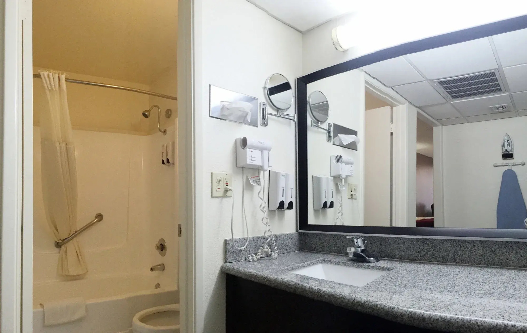 Ramada by Wyndham Mesa Downtown