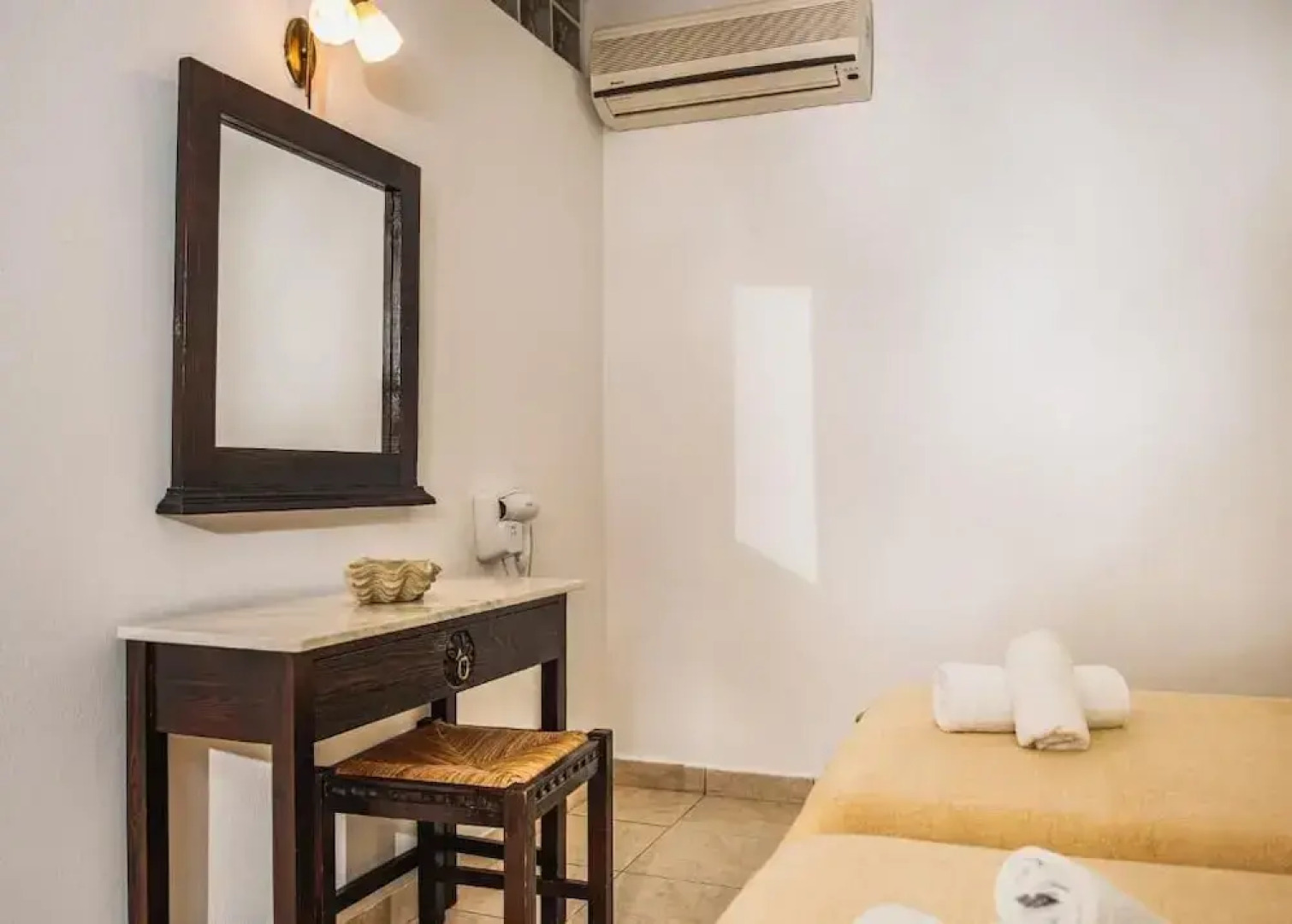 Sea View Beach Hotel