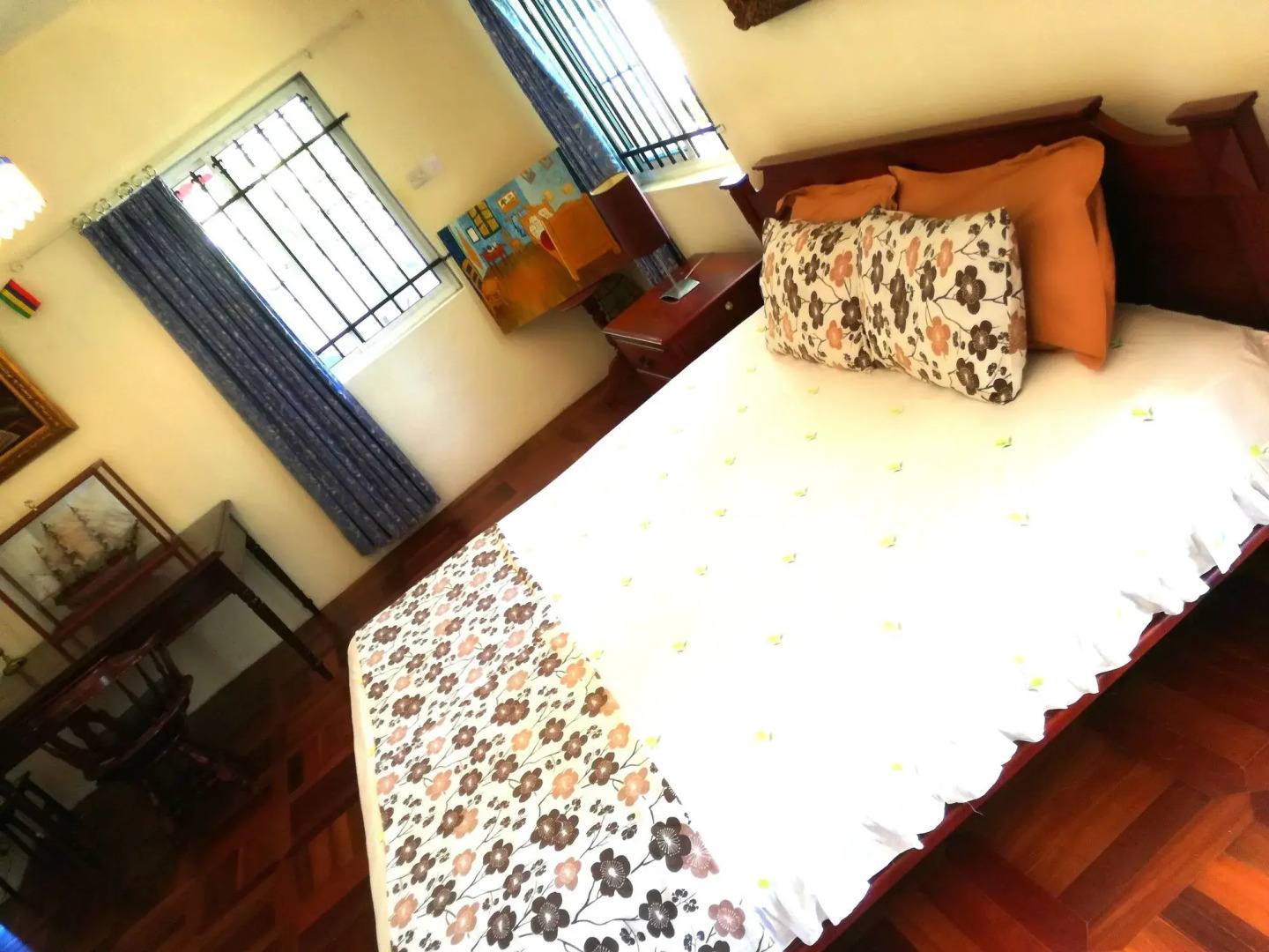 Bahama Breeze Beach Apartment B&B