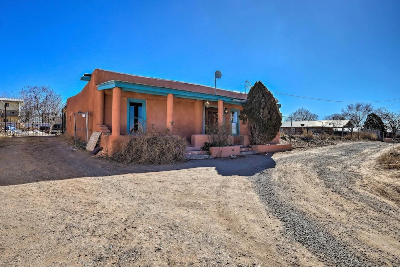 Santa Cruz Home w/ Mountain Views!