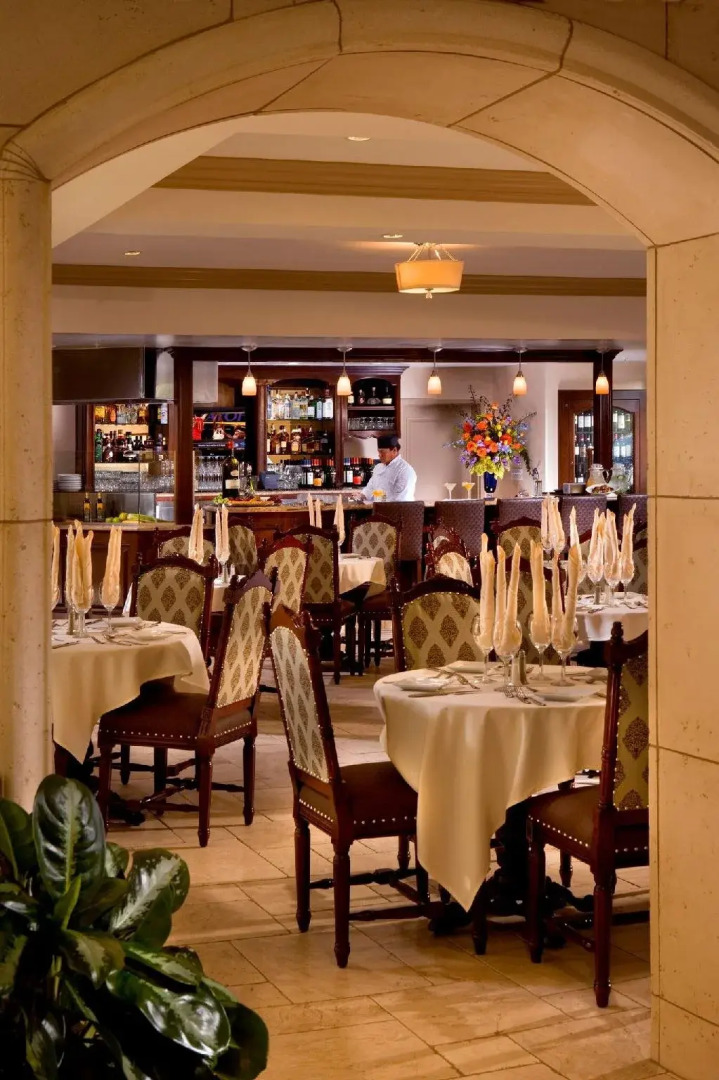 Ayres Hotel & Spa Mission Viejo – Lake Forest