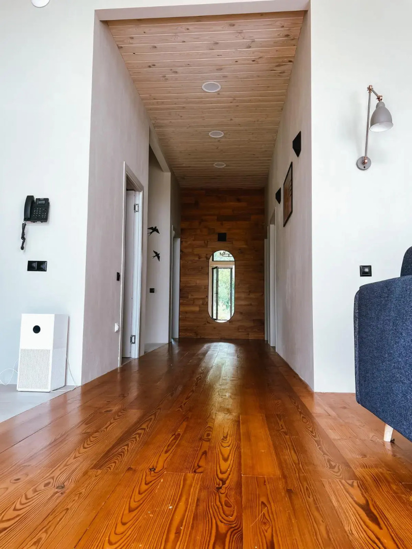 BarnHouse Village (БарнХаус Виллэдж)