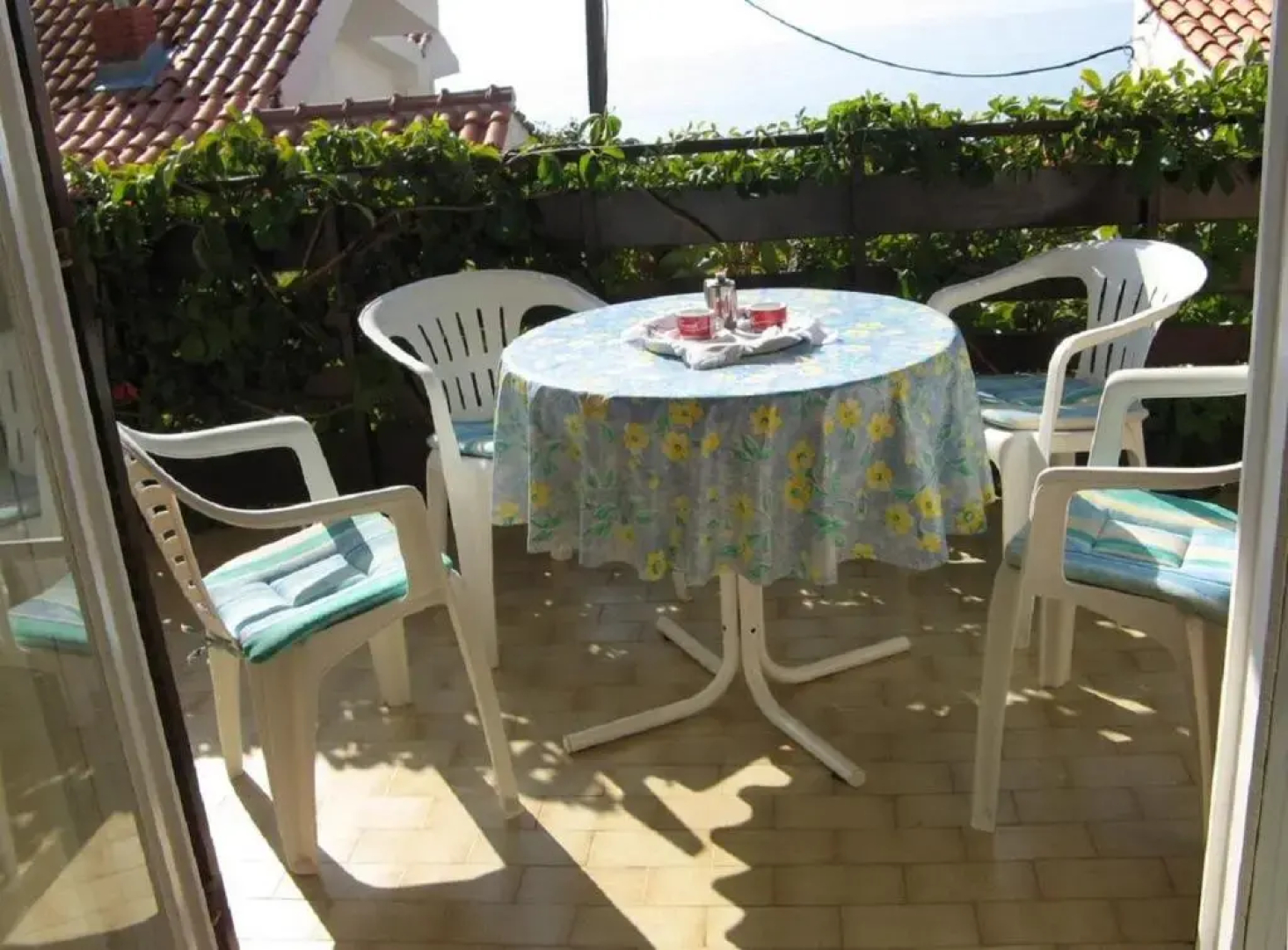 Apartments Mirja - 50m from the sea