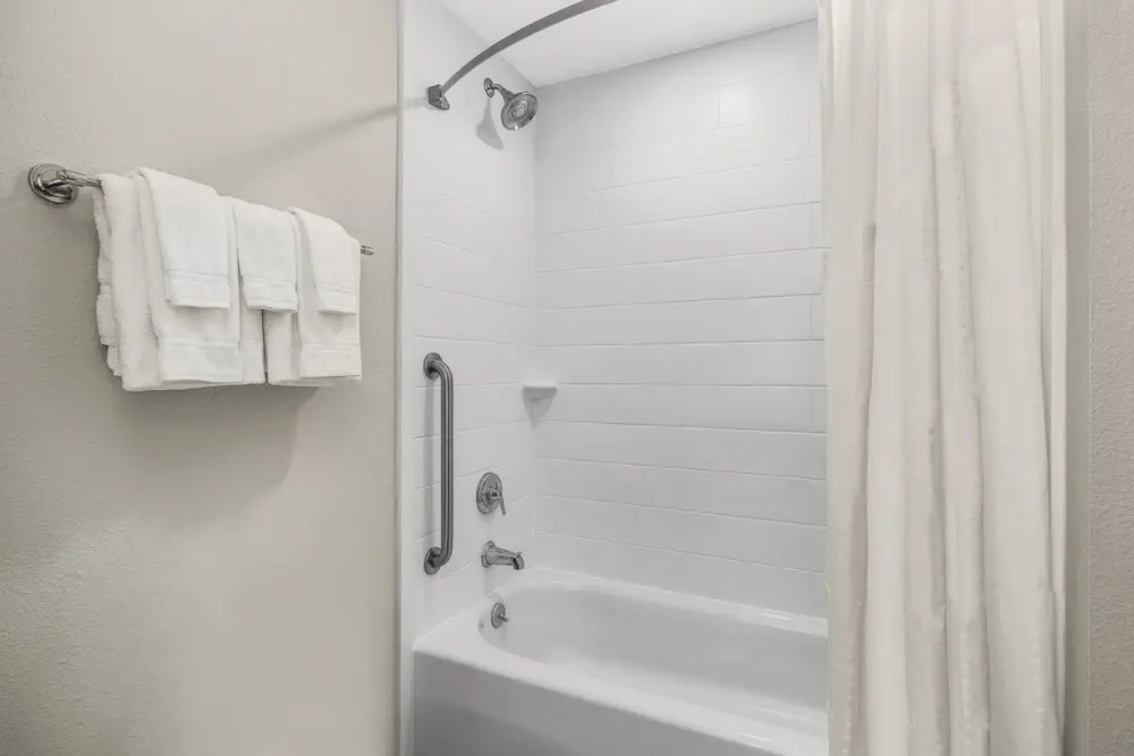 Holiday Inn Express & Suites Hardeeville - Hilton Head by IHG