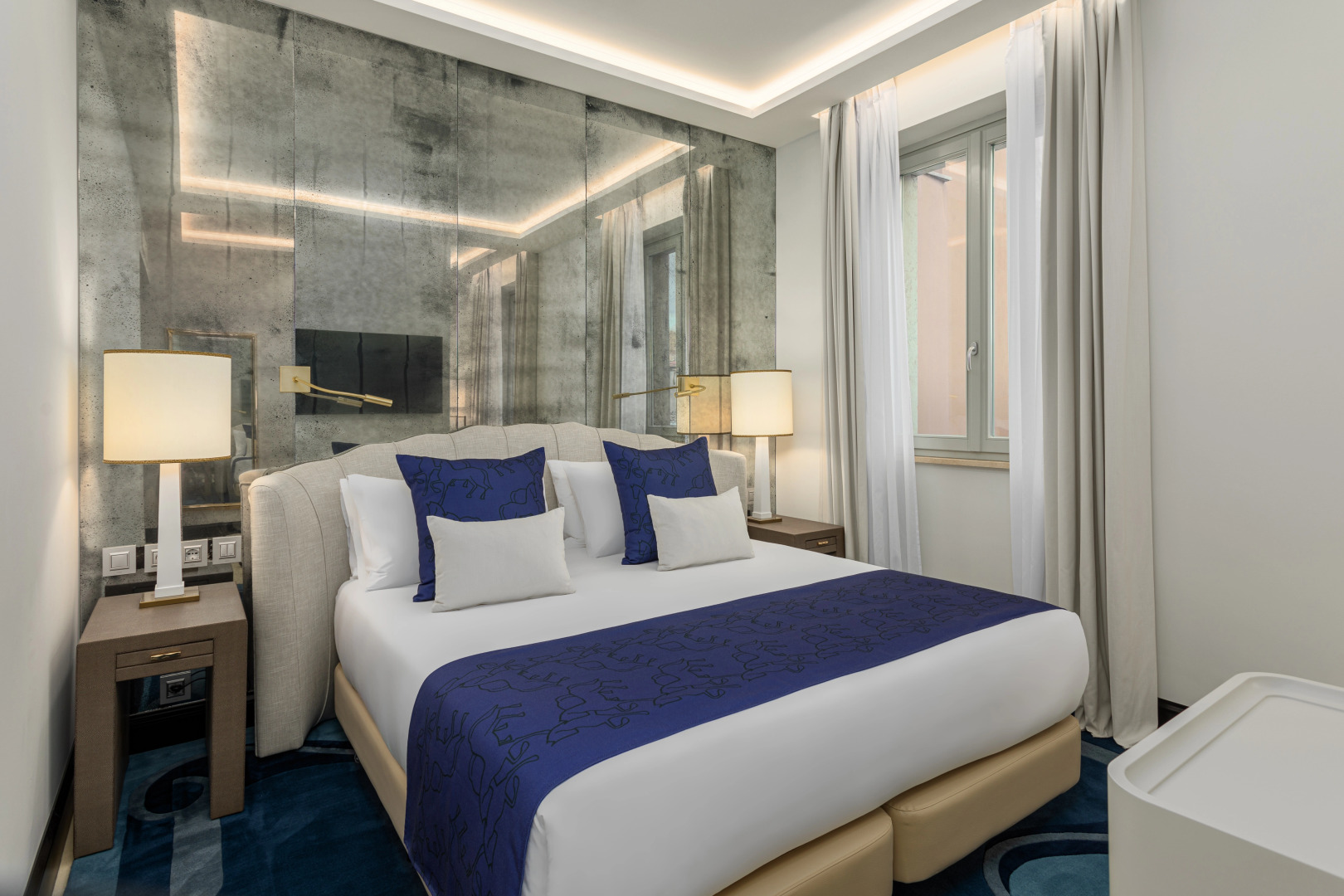 Room Mate Collection Filippo, Rome-Fontana di Trevi