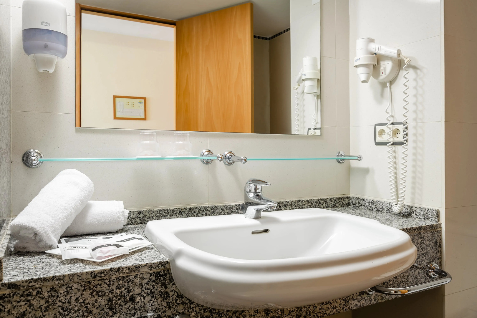 Отель Alegria Caprici Verd