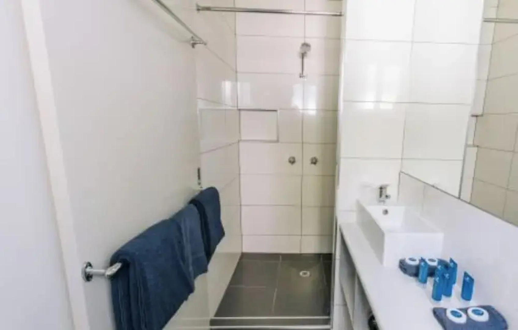 Discovery Resorts- Lake Argyle