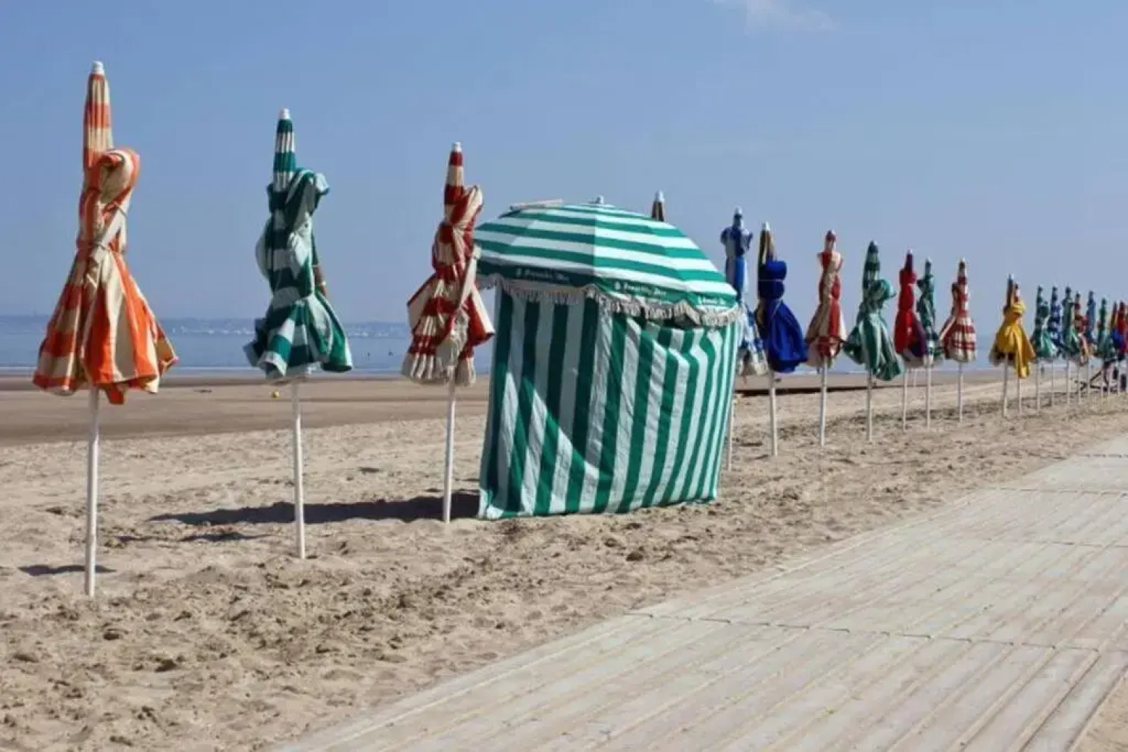 Charming flat middle of Trouville, 150m from beach