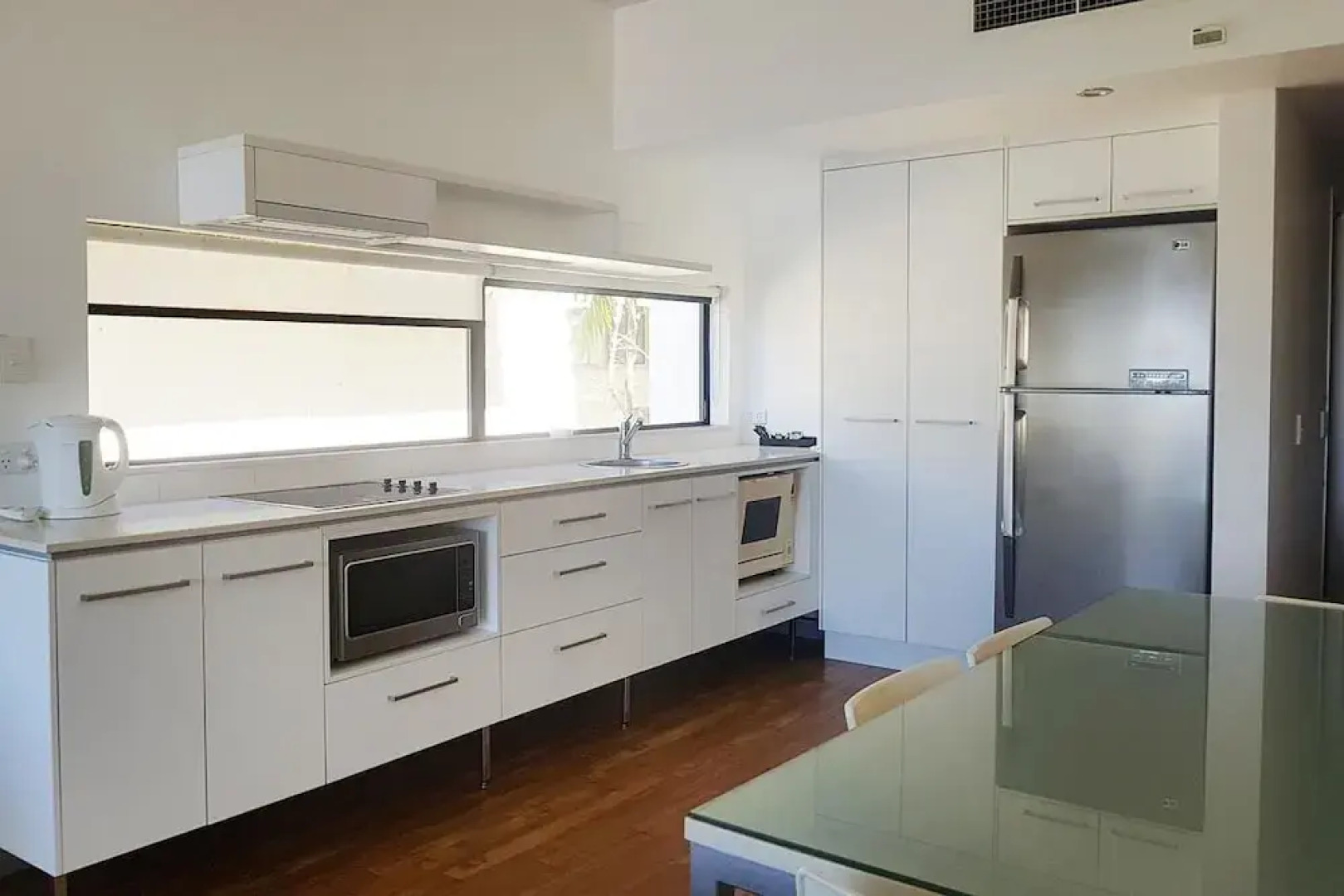 Hinchinbrook Harbour Holiday Apartments