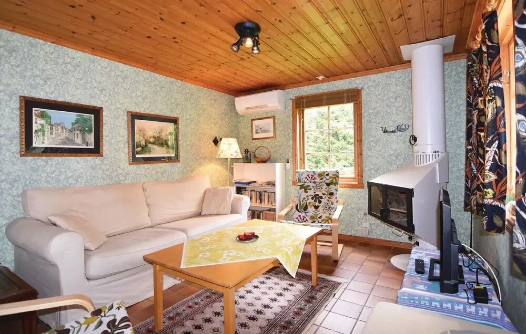 Stunning Home in Sjötorp With 2 Bedrooms and Wifi