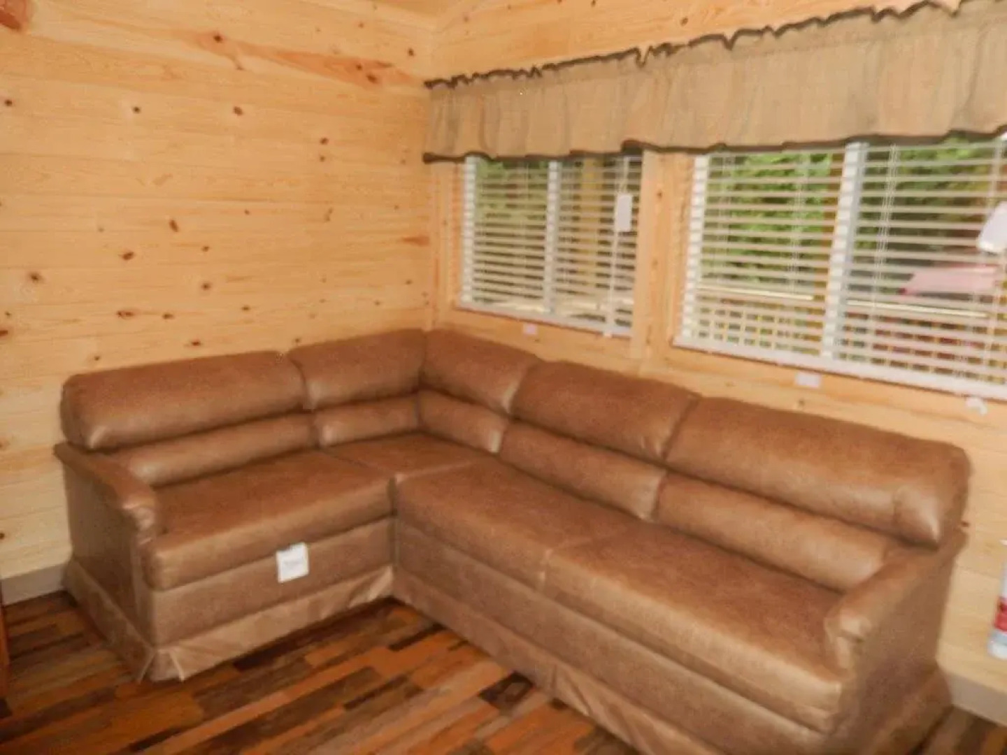 Sun Retreats Adirondack Gateway