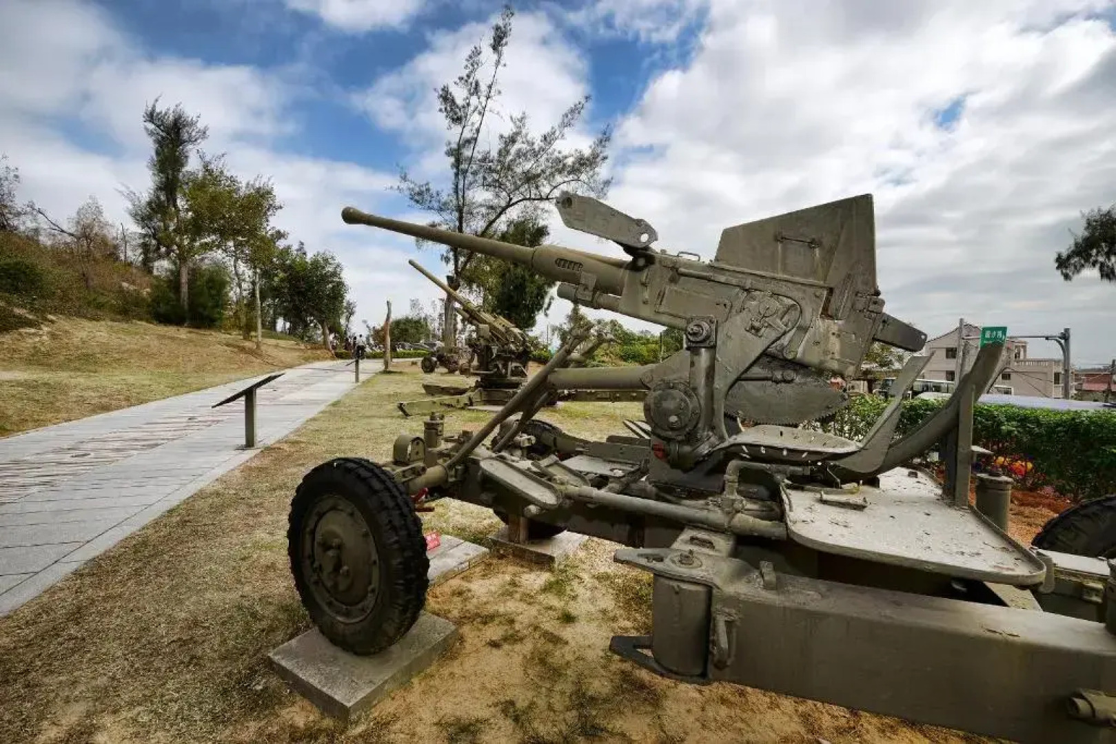 Jinsa Lakeside View Hotel