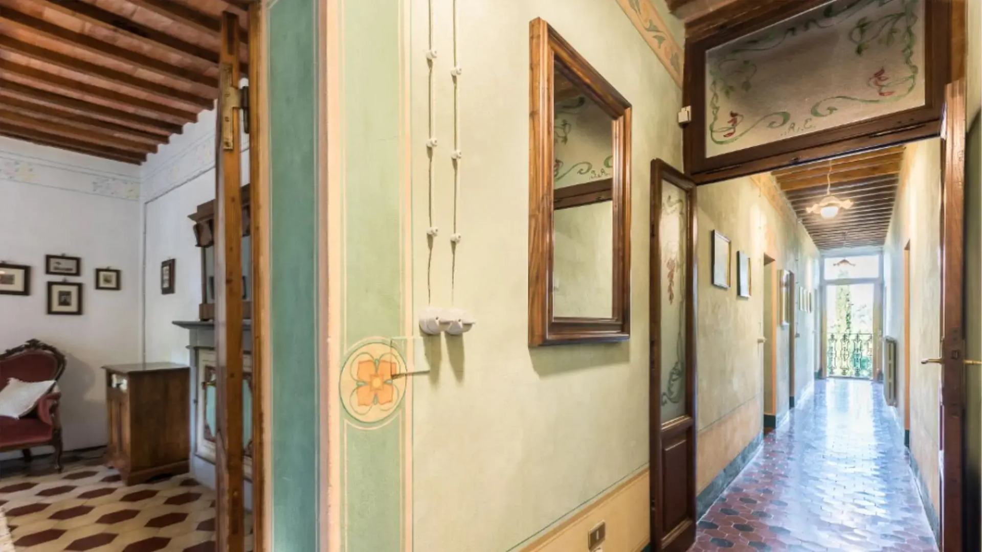 Splendid Villa for 12 Pool Outdoor Jacuzzi 25-hectare Park Hunting Fishing-palazzo Delle Rose