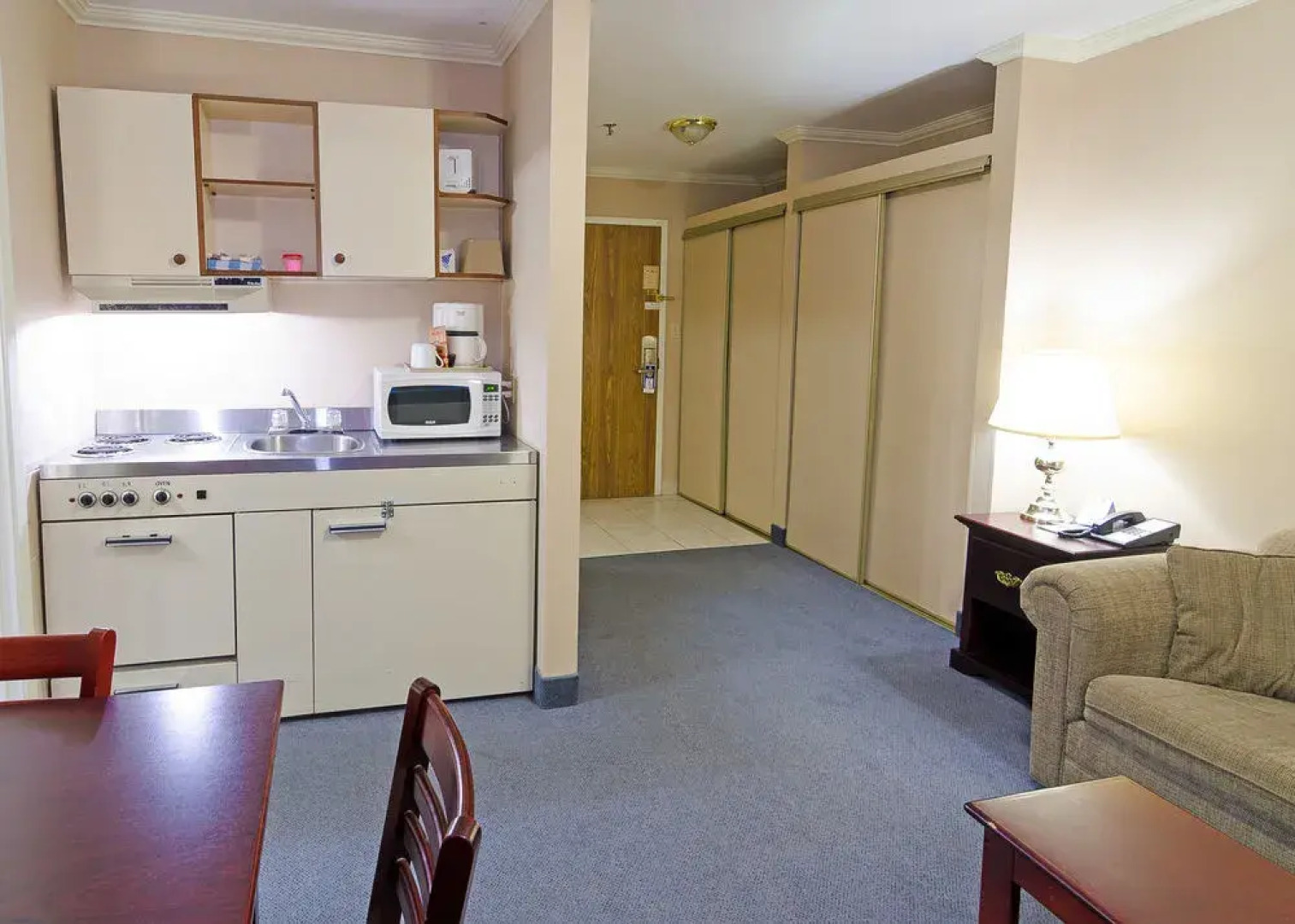 Coastal Inn Dartmouth