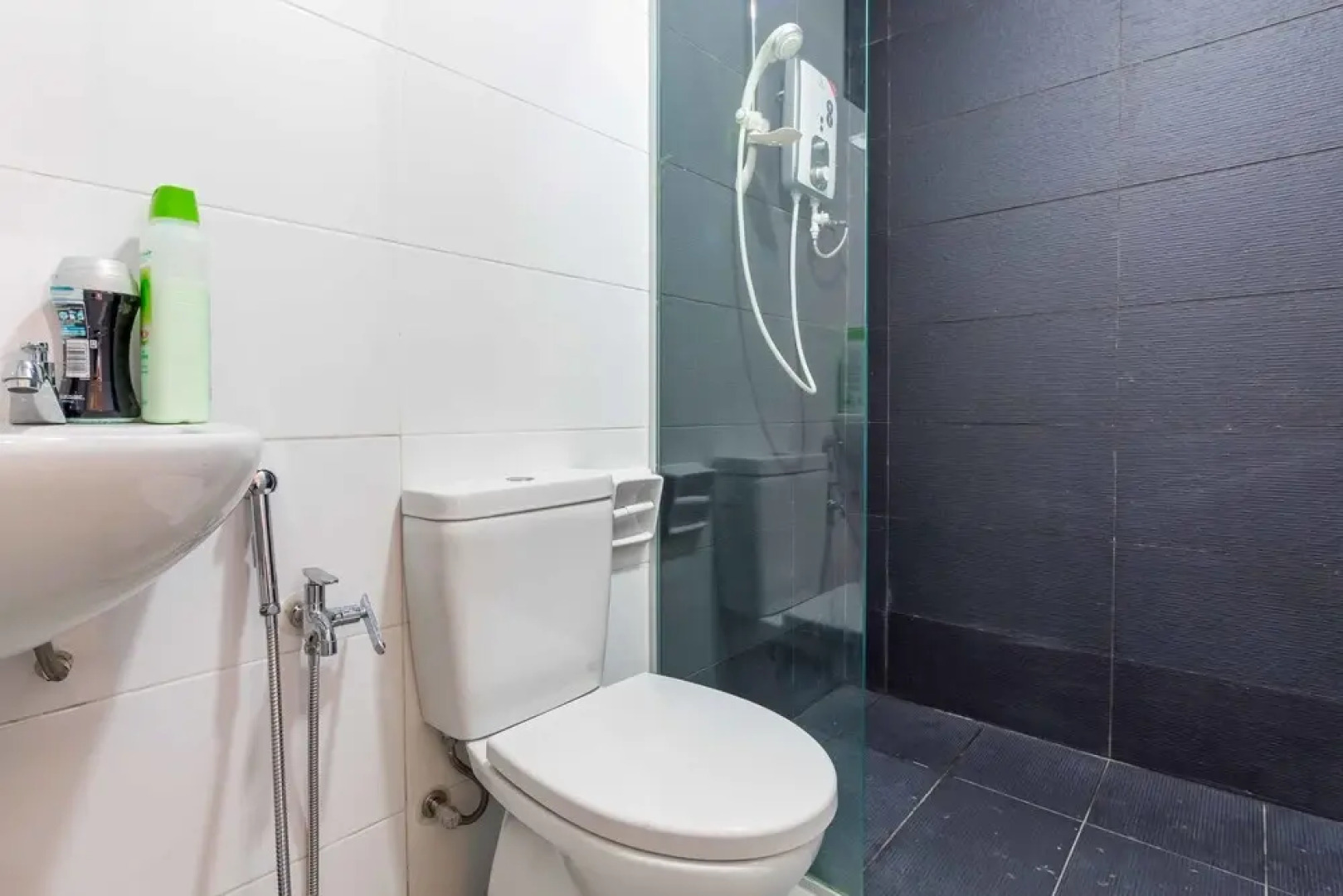 HomestayKite @ Utropolis