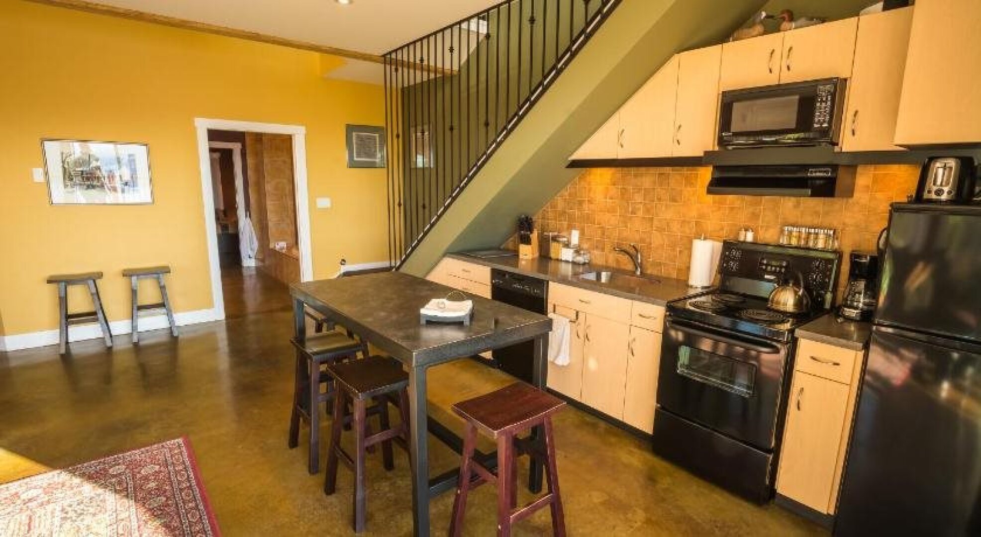 Crooked Tree Guest Suites