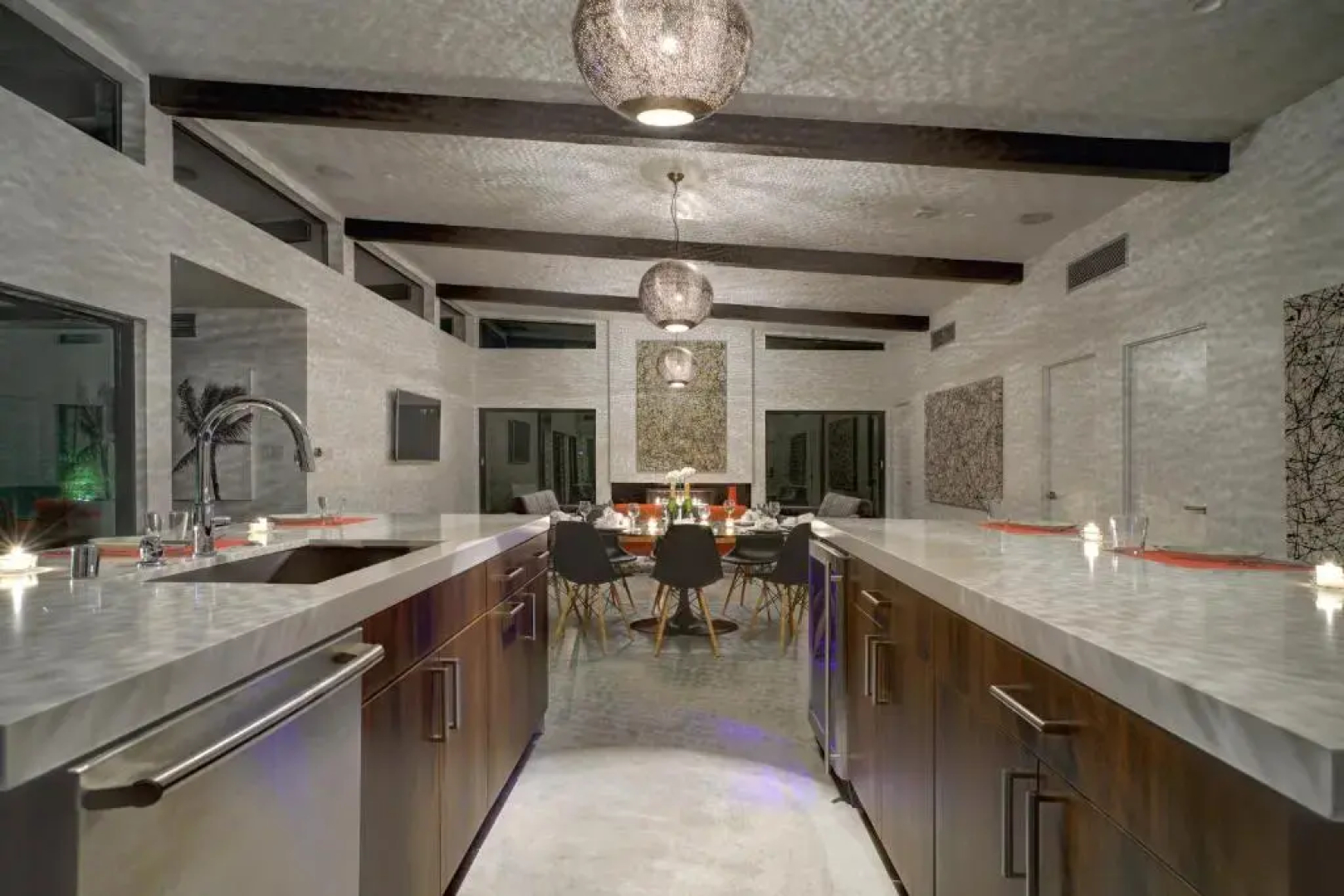 Best in Palm Springs • Featured in Dwell • 5 Bedrooms & All En Suite Baths