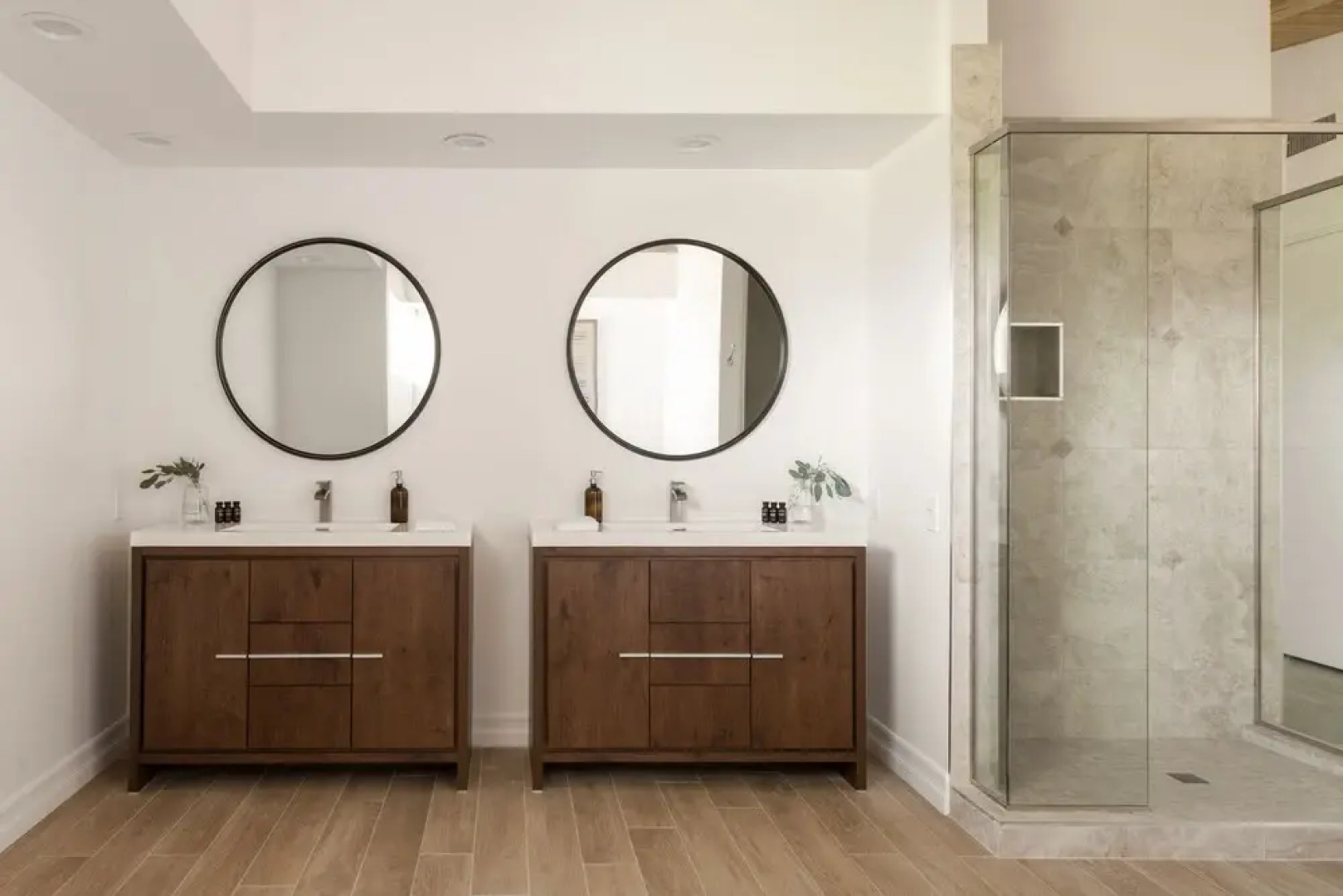 Buena Vista by Avantstay Massive Outdoor Oasis w Pool Spa Firepit