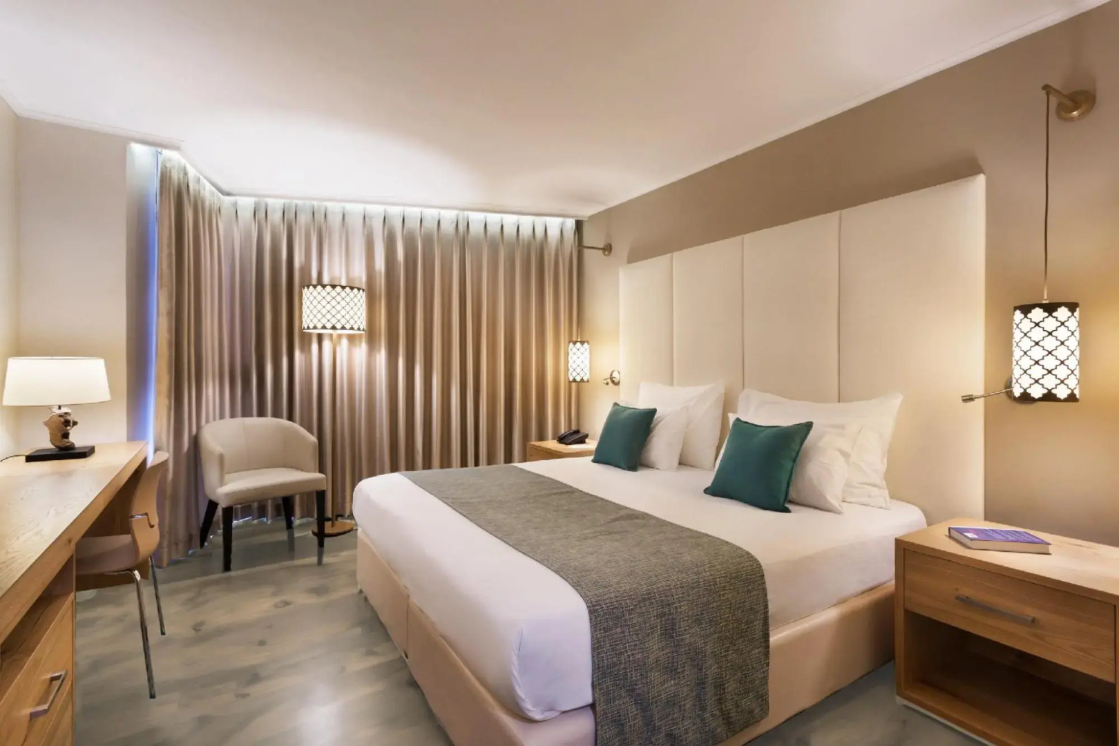 Oasis Spa Club Dead Sea Hotel