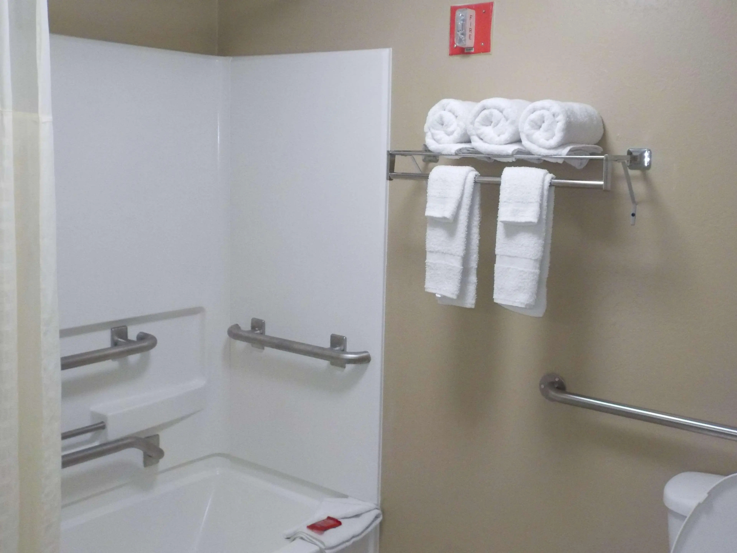 SureStay Hotel by Best Western Lenoir City